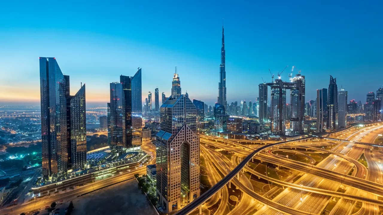 Travel to DUBAI